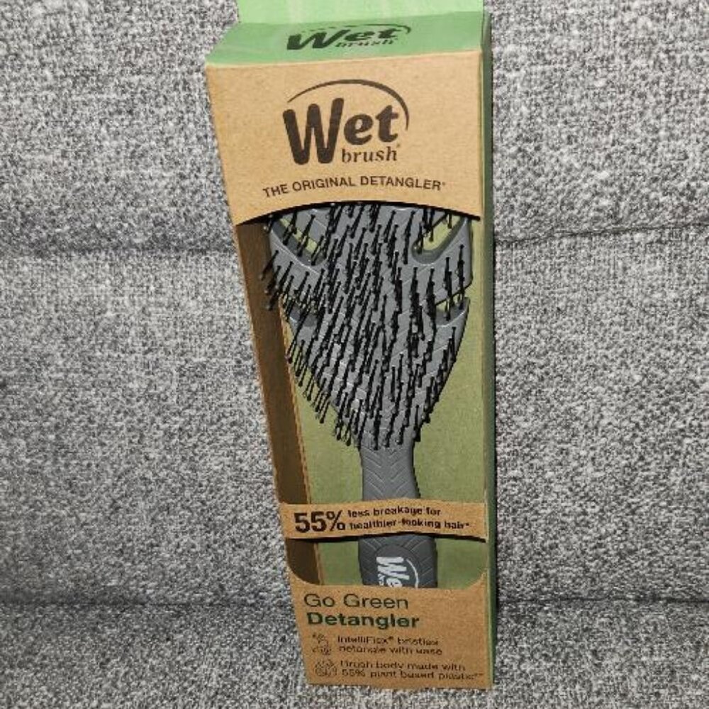Wet Brush Go Green Detangler hair brush NWT
